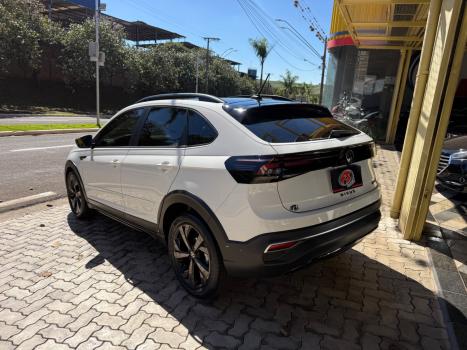 VOLKSWAGEN Nivus 1.0 4P FLEX 200 TSI HIGHLINE TURBO AUTOM�TICO, Foto 5