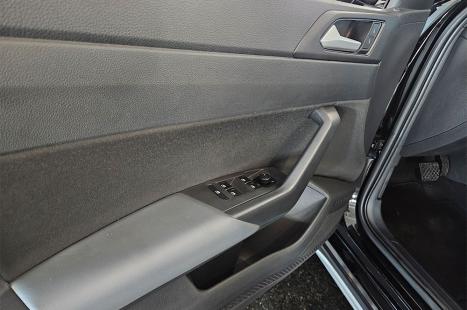 VOLKSWAGEN Nivus 1.0 4P FLEX 200 TSI HIGHLINE TURBO AUTOMÁTICO, Foto 9