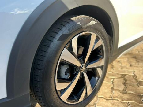 VOLKSWAGEN Nivus 1.0 4P FLEX 200 TSI HIGHLINE TURBO AUTOM�TICO, Foto 10