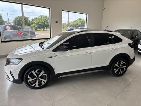 VOLKSWAGEN Nivus 1.0 4P FLEX 200 TSI HIGHLINE TURBO AUTOMÁTICO, Foto 6