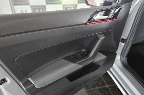 VOLKSWAGEN Nivus 1.0 4P FLEX 200 TSI HIGHLINE TURBO AUTOMÁTICO, Foto 8