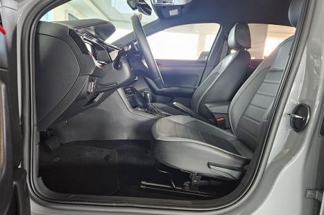 VOLKSWAGEN Nivus 1.0 4P FLEX 200 TSI HIGHLINE TURBO AUTOMÁTICO, Foto 9