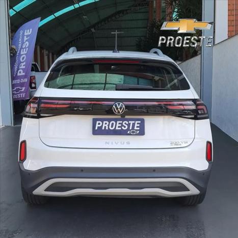 VOLKSWAGEN Nivus 1.0 4P FLEX 200 TSI HIGHLINE TURBO AUTOMÁTICO, Foto 8