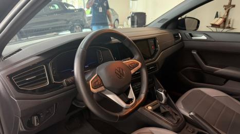 VOLKSWAGEN Nivus 1.0 4P FLEX 200 TSI HIGHLINE TURBO AUTOMÁTICO, Foto 4