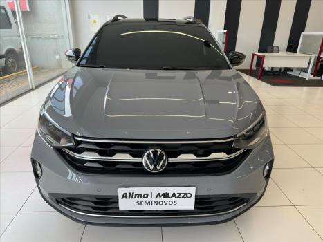 VOLKSWAGEN Nivus 1.0 4P FLEX 200 TSI HIGHLINE TURBO AUTOMÁTICO, Foto 2