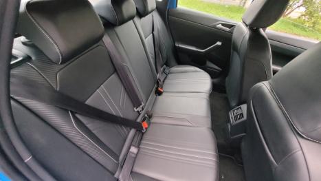VOLKSWAGEN Nivus 1.0 4P FLEX 200 TSI HIGHLINE TURBO AUTOMÁTICO, Foto 15