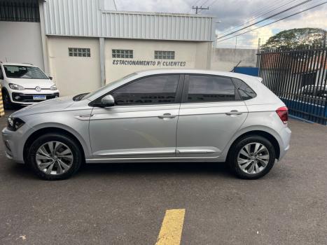 VOLKSWAGEN Polo Hatch 1.0 12V 4P 200 TSI  COMFORTLINE AUTOMÁTICO, Foto 4 VOLKSWAGEN Polo Hatch 1.0 12V 4P 200 TSI  COMFORTLINE AUTOMÁTICO, Foto 4