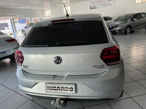 VOLKSWAGEN Polo Hatch 1.0 12V 4P 200 TSI  COMFORTLINE AUTOM�TICO, Foto 12