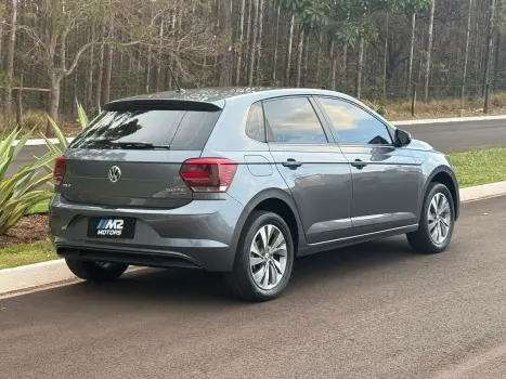 VOLKSWAGEN Polo Hatch 1.0 12V 4P 200 TSI  COMFORTLINE AUTOMTICO, Foto 3