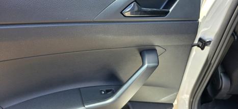 VOLKSWAGEN Polo Hatch 1.0 12V 4P MPI FLEX, Foto 9