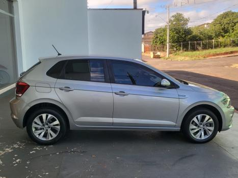 VOLKSWAGEN Polo Hatch 1.0 12V 4P 200 TSI  COMFORTLINE AUTOM�TICO, Foto 4