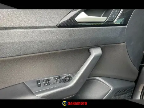 VOLKSWAGEN Polo Hatch 1.0 4P 170 TSI HIGHLINE AUTOM�TICO, Foto 20