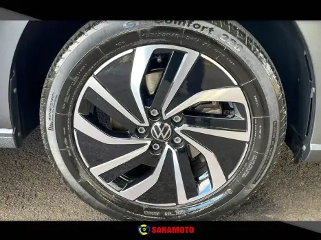 VOLKSWAGEN Polo Hatch 1.0 4P 170 TSI HIGHLINE AUTOM�TICO, Foto 25