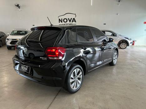 VOLKSWAGEN Polo Hatch 1.0 12V 4P 200 TSI  COMFORTLINE AUTOM�TICO, Foto 4