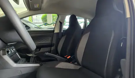 VOLKSWAGEN Polo Hatch 1.0 12V 4P MPI TRACK 1st EDITION, Foto 10