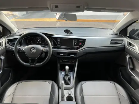 VOLKSWAGEN Polo Hatch 1.0 12V 4P 200 TSI HIGHLINE AUTOM�TICO, Foto 12