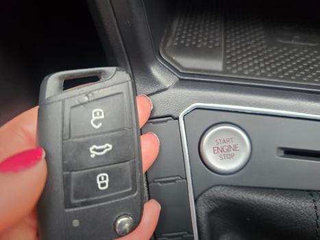 VOLKSWAGEN Polo Hatch 1.0 4P 170 TSI HIGHLINE AUTOM�TICO, Foto 14