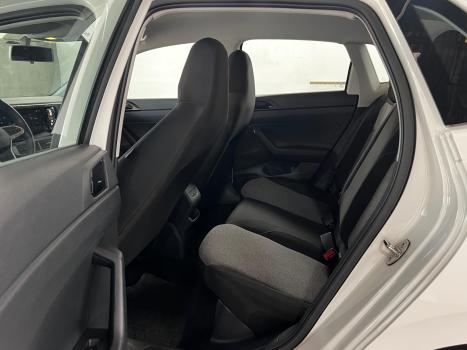 VOLKSWAGEN Polo Hatch 1.0 12V 4P 200 TSI  COMFORTLINE AUTOM�TICO, Foto 11