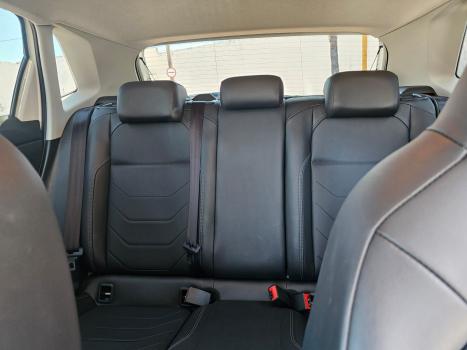 VOLKSWAGEN Polo Hatch 1.0 4P 170 TSI HIGHLINE AUTOM�TICO, Foto 10