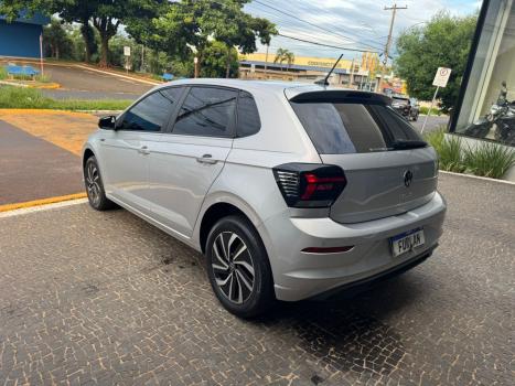 VOLKSWAGEN Polo Hatch 1.0 12V 4P 200 TSI HIGHLINE AUTOM�TICO, Foto 4