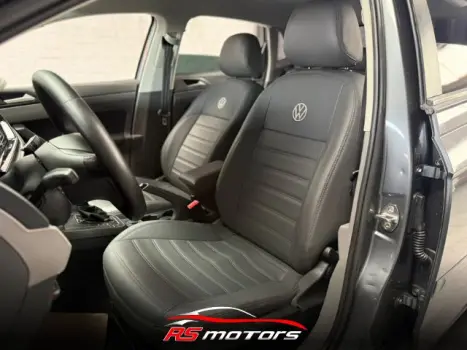 VOLKSWAGEN Polo Hatch 1.0 12V 4P 200 TSI  COMFORTLINE AUTOM�TICO, Foto 15