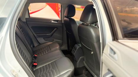 VOLKSWAGEN Polo Hatch 1.0 12V 4P 200 TSI  COMFORTLINE AUTOM�TICO, Foto 9