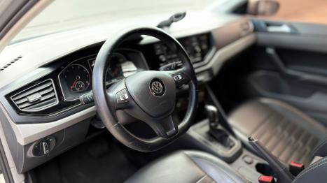 VOLKSWAGEN Polo Hatch 1.0 12V 4P 200 TSI  COMFORTLINE AUTOM�TICO, Foto 12