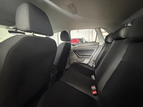 VOLKSWAGEN Polo Hatch 1.0 12V 4P 200 TSI  COMFORTLINE AUTOM�TICO, Foto 11