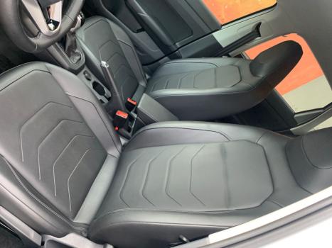 VOLKSWAGEN Polo Hatch 1.0 12V 4P 200 TSI HIGHLINE AUTOM�TICO, Foto 4