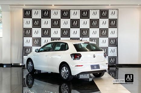 VOLKSWAGEN Polo Hatch 1.0 12V 4P 200 TSI  COMFORTLINE AUTOM�TICO, Foto 6