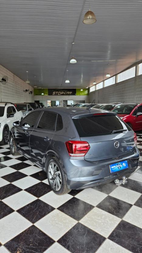 VOLKSWAGEN Polo Hatch 1.0 12V 4P 200 TSI HIGHLINE AUTOM�TICO, Foto 4