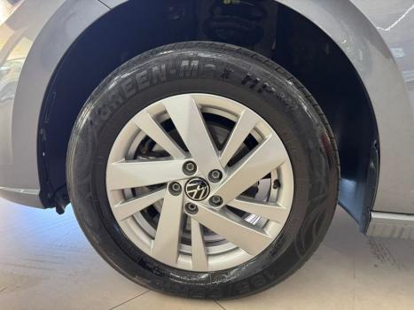 VOLKSWAGEN Polo Hatch 1.0 12V 4P 200 TSI  COMFORTLINE AUTOM�TICO, Foto 17