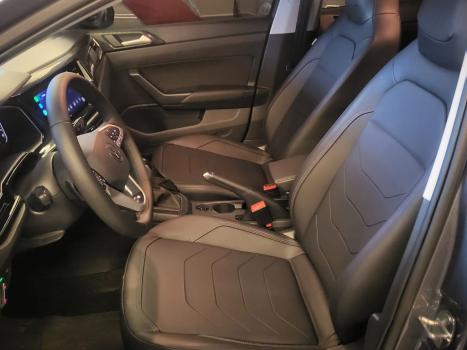 VOLKSWAGEN Polo Hatch 1.0 12V 4P 200 TSI HIGHLINE AUTOM�TICO, Foto 8