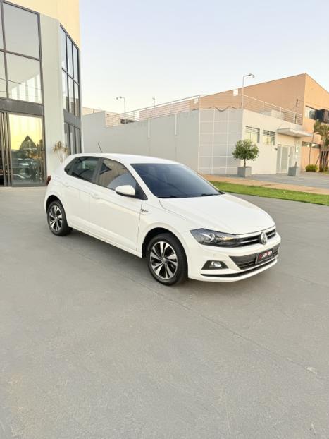 VOLKSWAGEN Polo Hatch 1.0 4P 170 TSI COMFORTLINE AUTOM�TICO, Foto 2