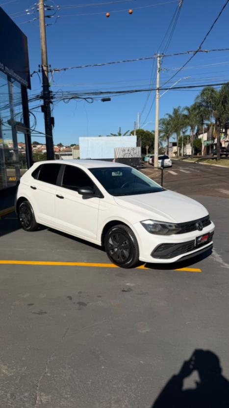 VOLKSWAGEN Polo Hatch 1.0 12V 4P 200 TSI COMFORTLINE, Foto 3