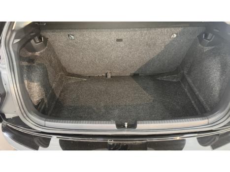 VOLKSWAGEN Polo Hatch 1.0 4P 170 TSI COMFORTLINE AUTOM�TICO, Foto 18
