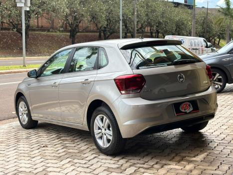 VOLKSWAGEN Polo Hatch 1.0 12V 4P 200 TSI  COMFORTLINE AUTOMÁTICO, Foto 4