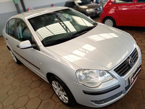 VOLKSWAGEN Polo Sedan 1.6 4P FLEX, Foto 4 VOLKSWAGEN Polo Sedan 1.6 4P FLEX, Foto 4