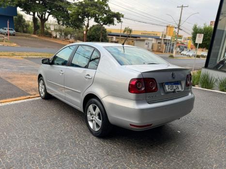 VOLKSWAGEN Polo Sedan 1.6 4P COMFORTLINE FLEX, Foto 4