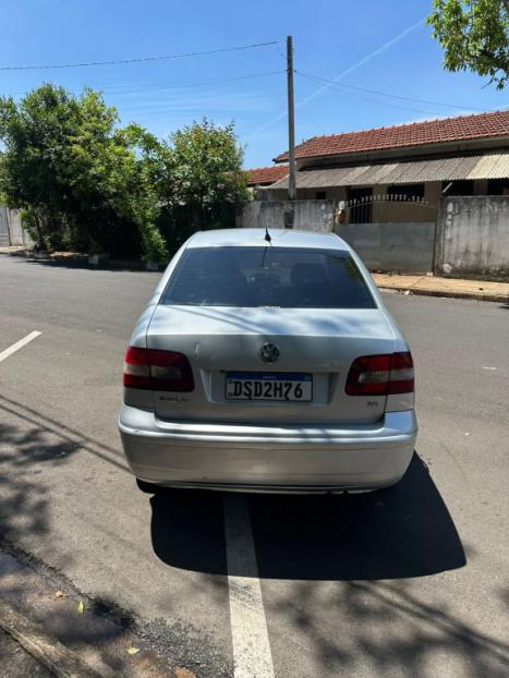 VOLKSWAGEN Polo Sedan 1.6 4P, Foto 6