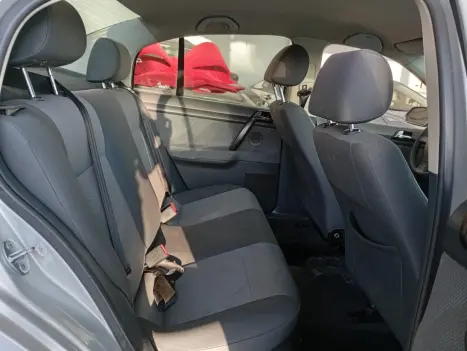 VOLKSWAGEN Polo Sedan 1.6 4P COMFORTLINE, Foto 9