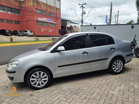 VOLKSWAGEN Polo Sedan 1.6 4P FLEX, Foto 2