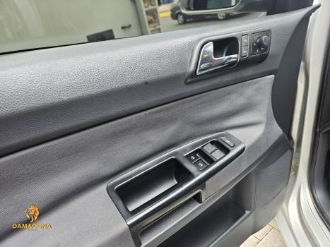 VOLKSWAGEN Polo Sedan 1.6 4P FLEX, Foto 7