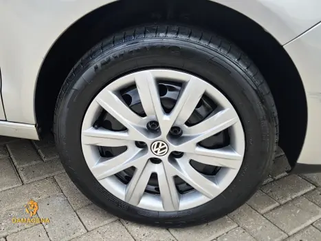VOLKSWAGEN Polo Sedan 1.6 4P FLEX, Foto 14