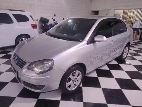 VOLKSWAGEN Polo Sedan 1.6 4P FLEX COMFORTLINE I-MOTION AUTOMATIZADO, Foto 2