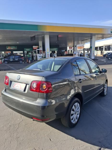 VOLKSWAGEN Polo Sedan 1.6 4P FLEX, Foto 4