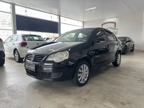 VOLKSWAGEN Polo Sedan 1.6 4P COMFORTLINE FLEX, Foto 2