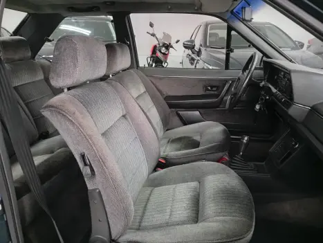 VOLKSWAGEN Santana 2.0 GLS, Foto 6 VOLKSWAGEN Santana 2.0 GLS, Foto 6