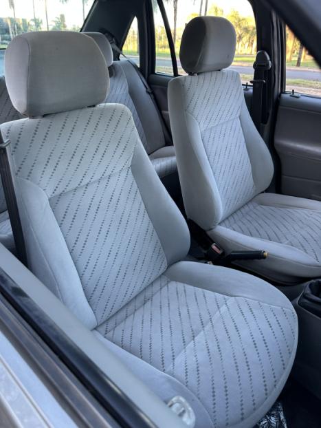 VOLKSWAGEN Santana 2.0 MI 4P COMFORTLINE, Foto 9
