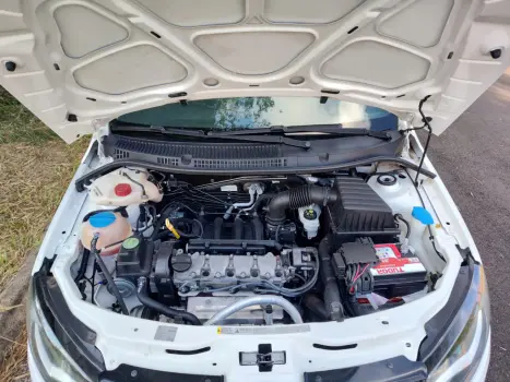 VOLKSWAGEN Saveiro 1.6 G6 HIGHLINE CABINE DUPLA FLEX, Foto 4